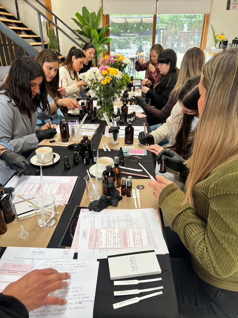 "Crea tu Aroma" - Taller de Difusor y Home Spray